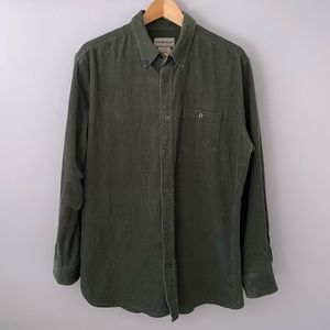 Scandia Woods Men’s Green Corduroy Button up Shirt - Medium